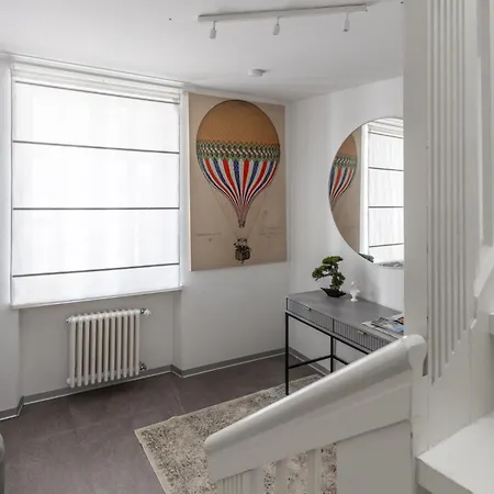 S6 Apartment Riga